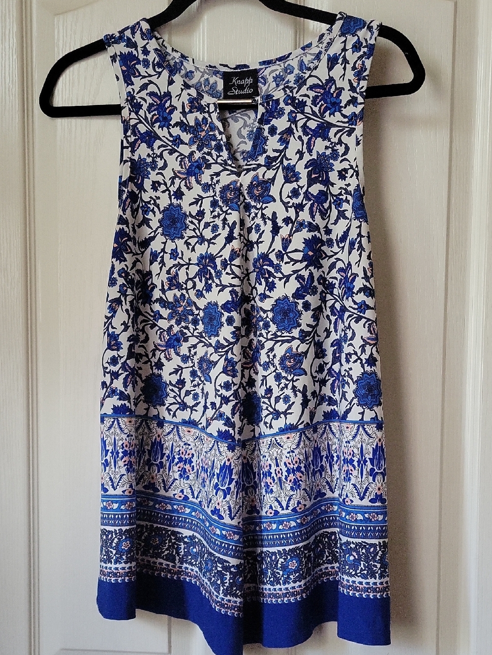 Knapp Studio Blue Floral Sleeveless Tank Top
